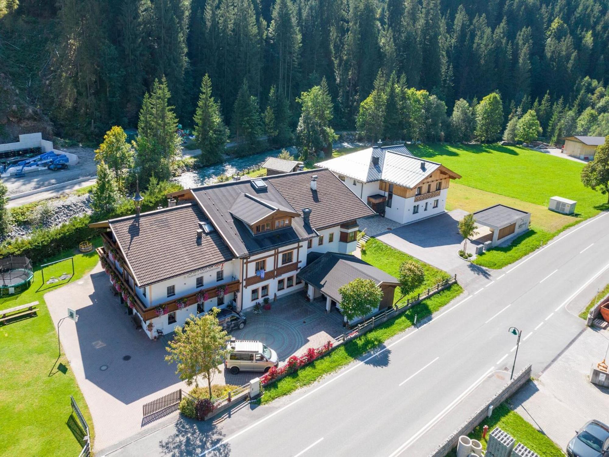 Вилла Lovely Chalet In Salzburg With Mountain View Зальбах-Хинтерглемм Экстерьер фото